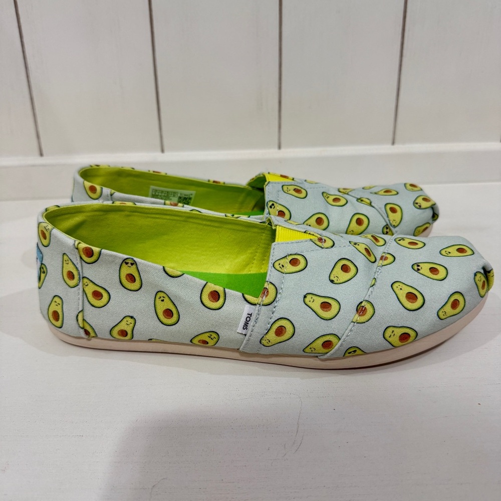Toms Avocado Print Shoes
